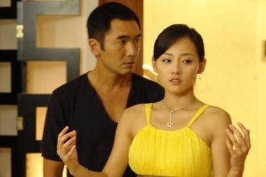 娱乐吃瓜酱情侣之间